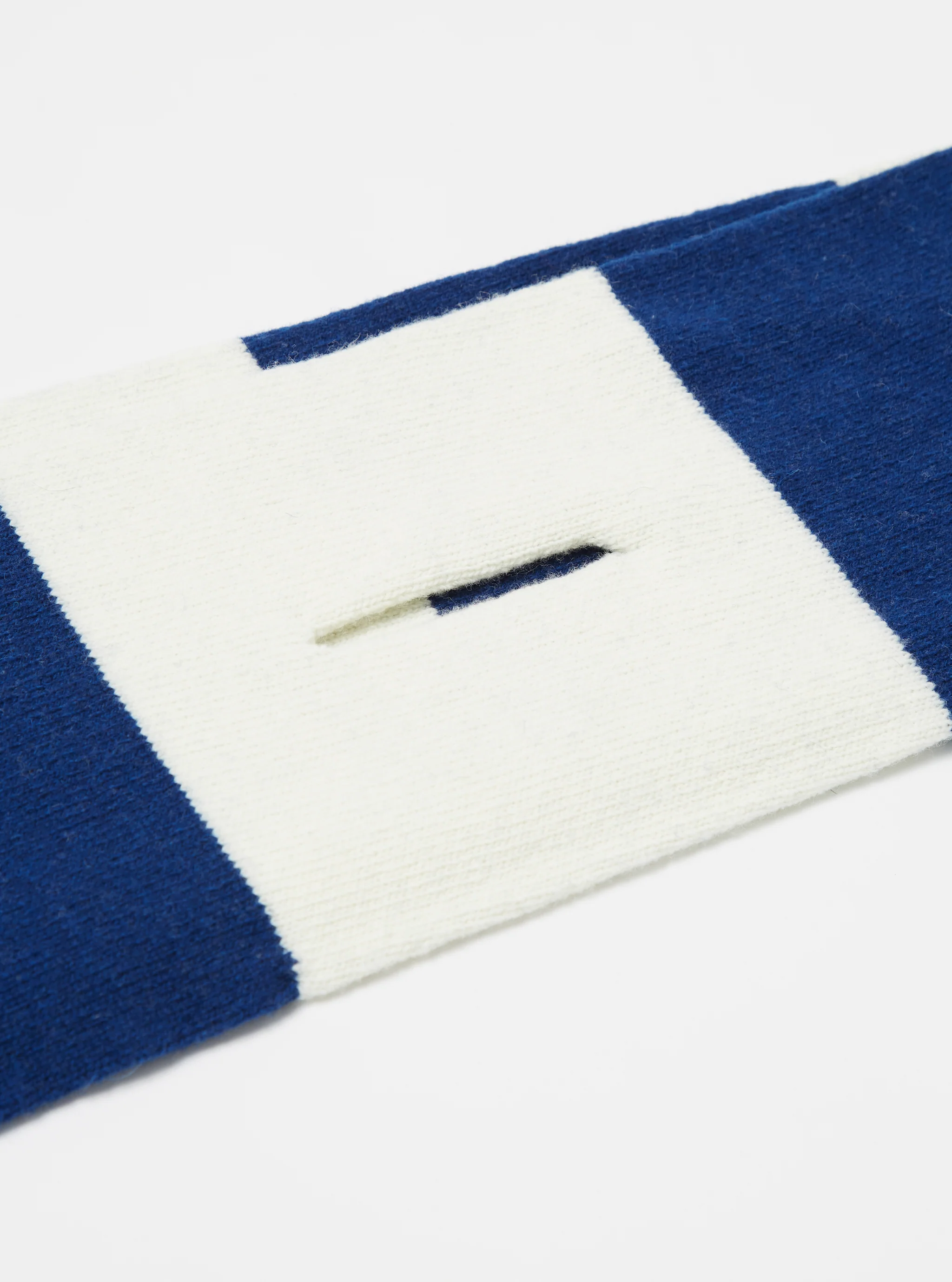 Ecru/Blue Soft Wool Deluxe Football Scarf - Image 3